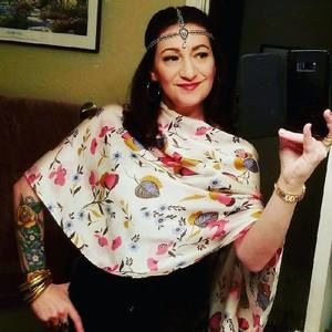 Meet your Posher, Amy